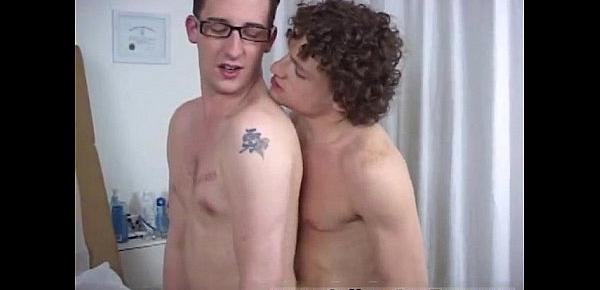  Gay skinny with buff porn first time Dr. Topnbottom was naughty and